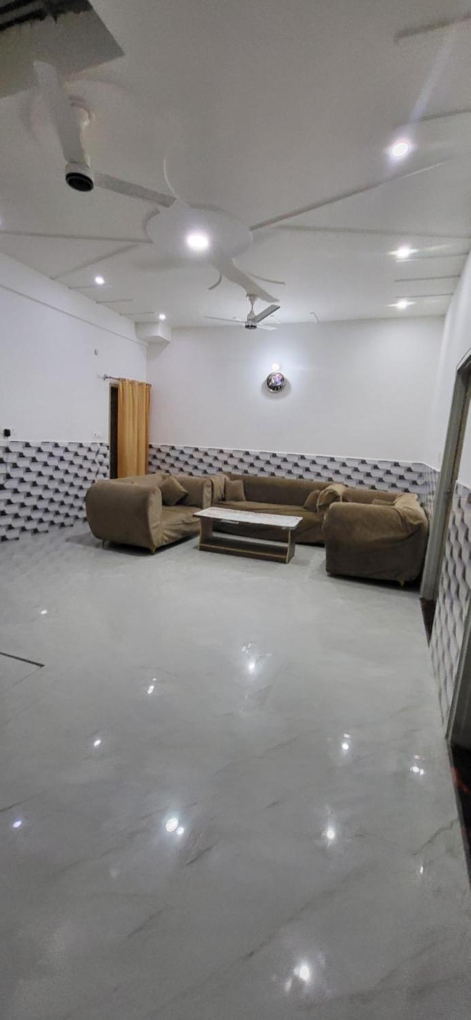 House Of Krishna Hotel Vrindāvan Exterior photo